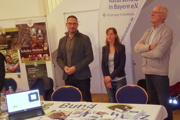 BN Mitglieder am Info-Stand