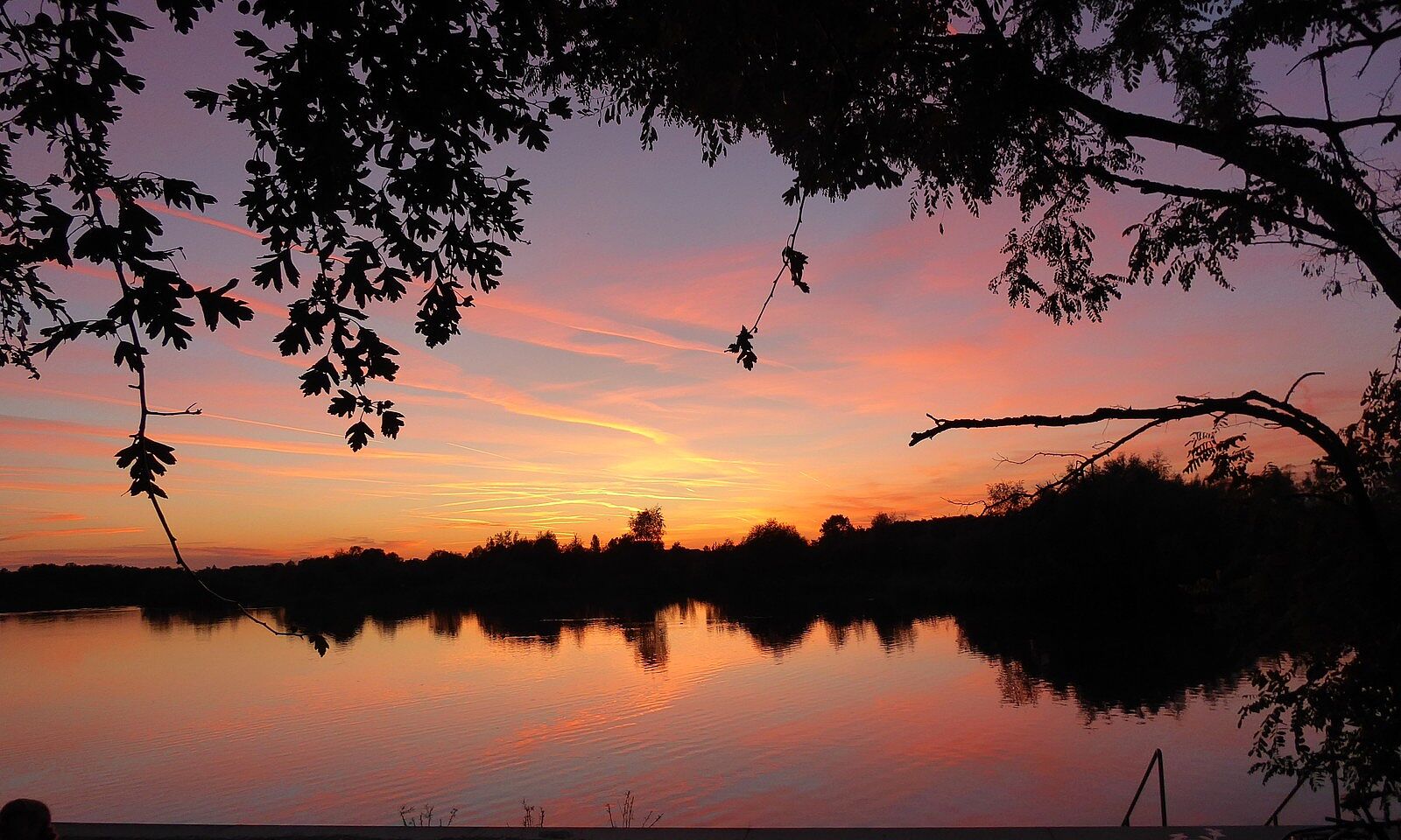 Sonnenuntergang über dem Hollerner See